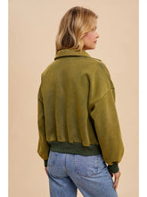 Load image into Gallery viewer, Maplewood Pullover (Green)
