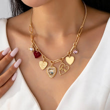 Load image into Gallery viewer, XOXO Heart Necklace