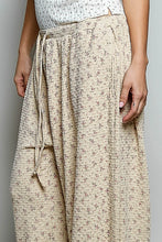 Load image into Gallery viewer, Sunday Meadow Joggers