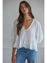 Load image into Gallery viewer, Soft Escape Top
