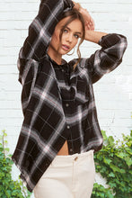 Load image into Gallery viewer, Comfy Flannel (Black)
