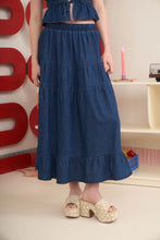 Load image into Gallery viewer, Luna Elastic Waist Denim Skirt
