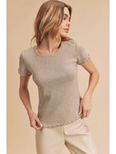 Load image into Gallery viewer, Addison Tee
