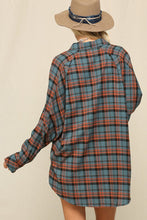 Load image into Gallery viewer, The Wanderer Flannel (Evergreen)
