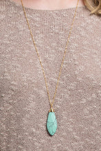 Load image into Gallery viewer, Sea Green Necklace
